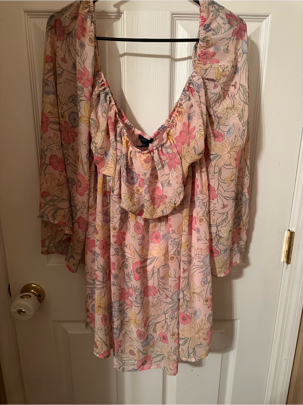 Forever 21 Pink Floral Off the Shoulder Long Sleeve Ruffle Dress